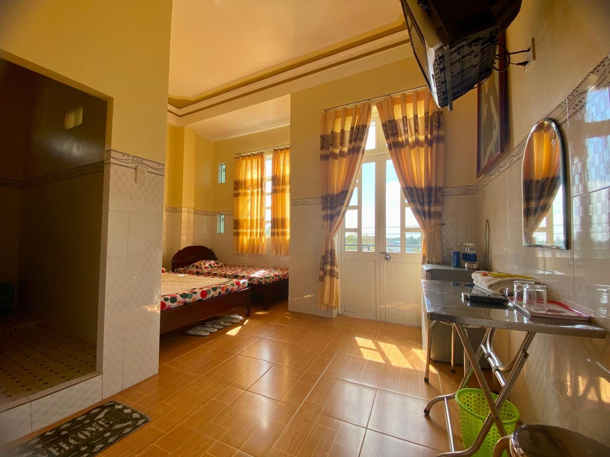 Khach San Ngoc Cuong Hotel Bac Lieu Buitenkant foto